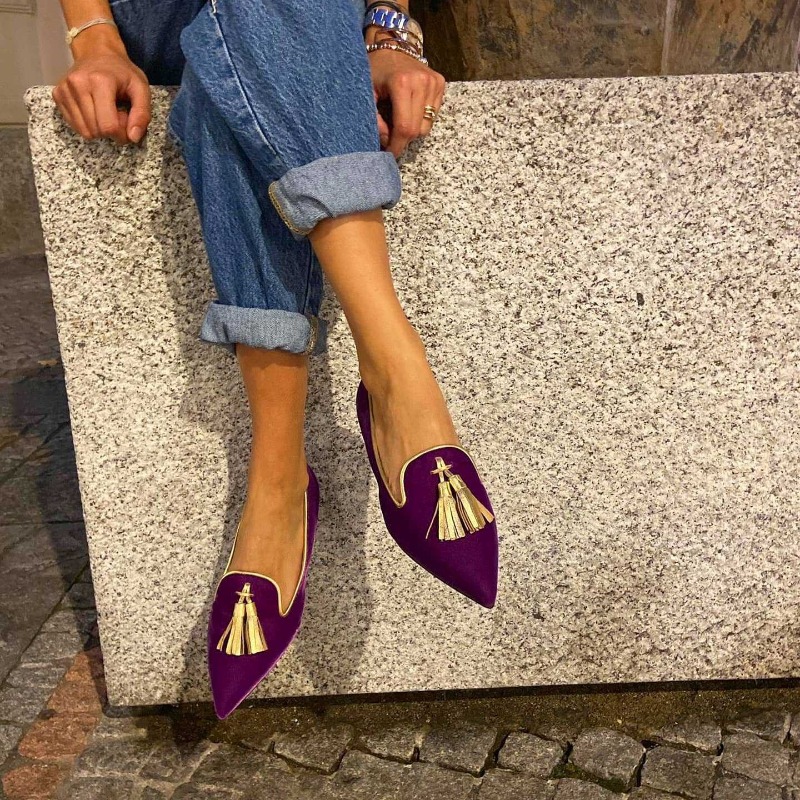 Spring/Summer 2026 Solid Color - Pointed Toe Flat reseña y precio