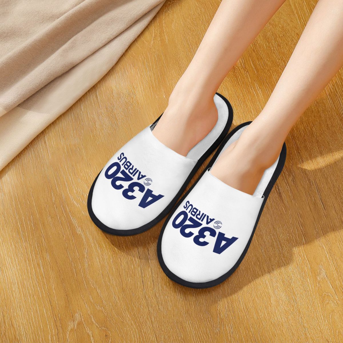 Custom Airbus A320 Logo Slippe - Women Shoes Logo reseña y precio