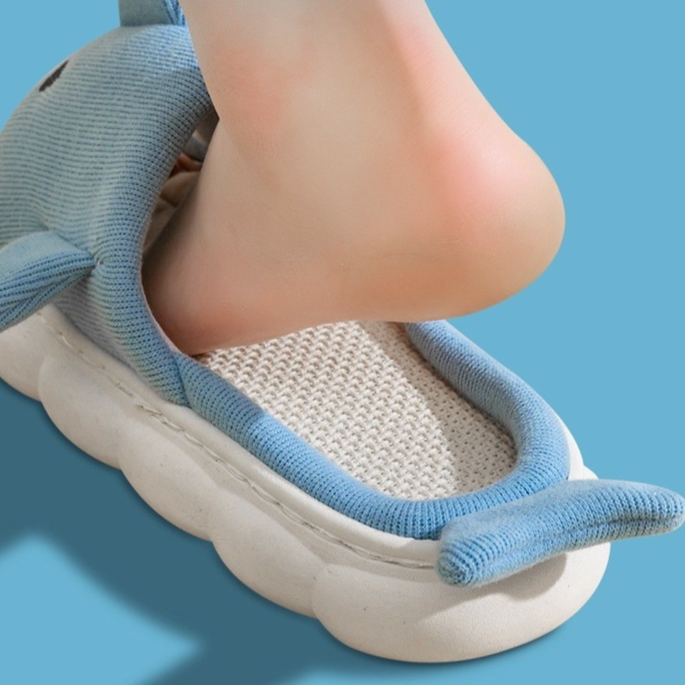 Kawaii Linen Shark Plush Slipp - Fluffy Fur Slipper reseña y precio