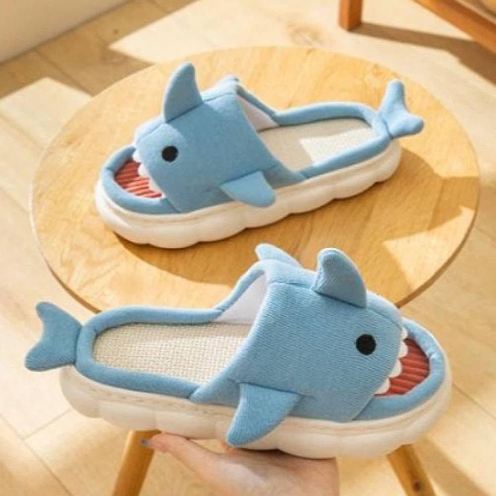 Cute Linen Shark Plush Slipper - Fluffy Fur Slipper reseña y precio