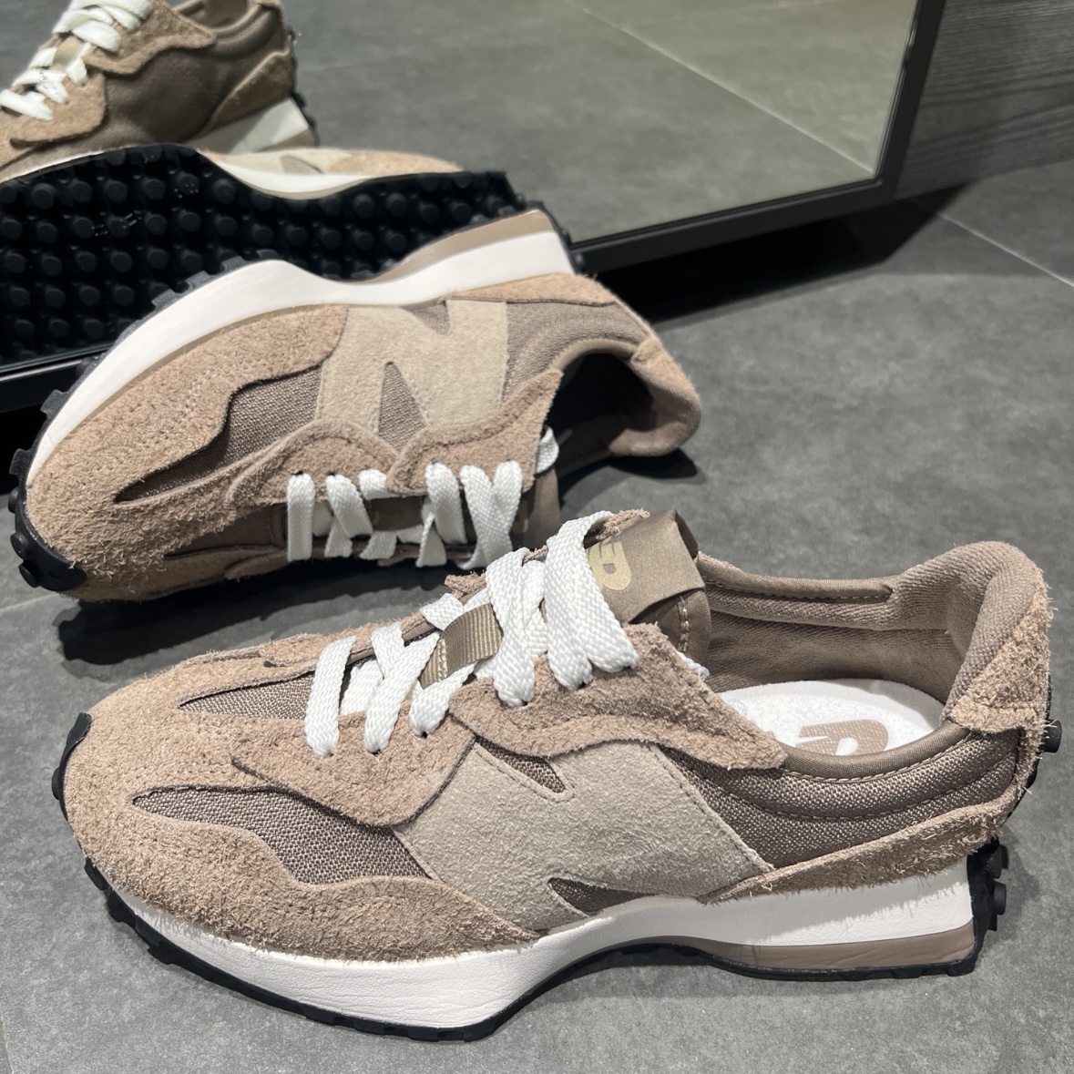 New Balance NB 327 sporty, com - Women'S Shoes New Balance reseña y precio