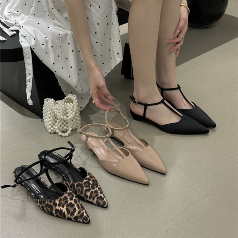 Womens Pointed Toe T-Strap Kit - Women'S Shoes Kitten Heels reseña y precio