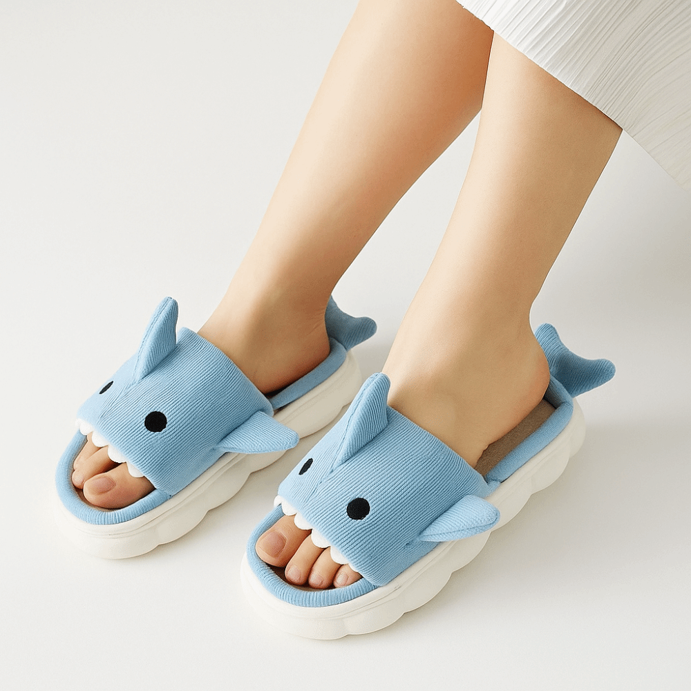 Cute Linen Shark Plush Slipper - Fluffy Fur Slipper reseña y precio