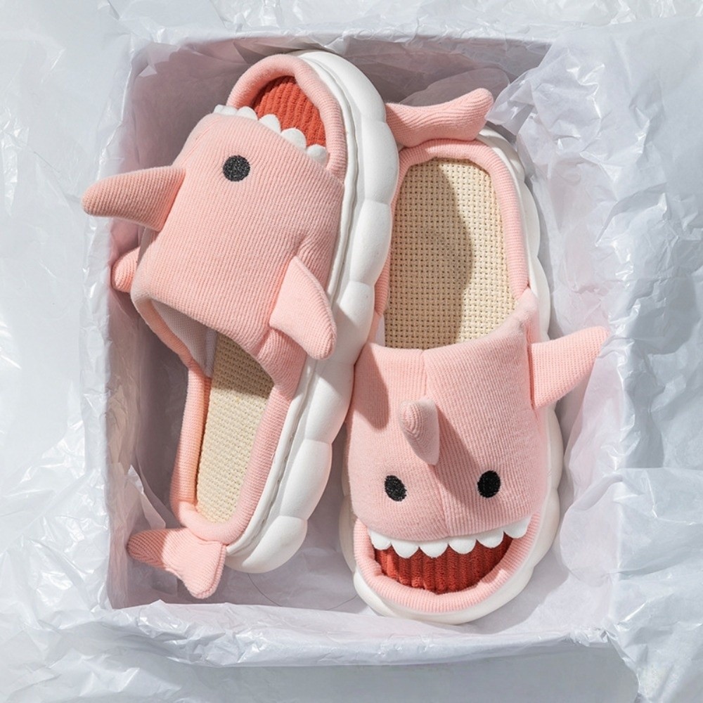 Cute Linen Shark Plush Slipper - Fluffy Fur Slipper reseña y precio