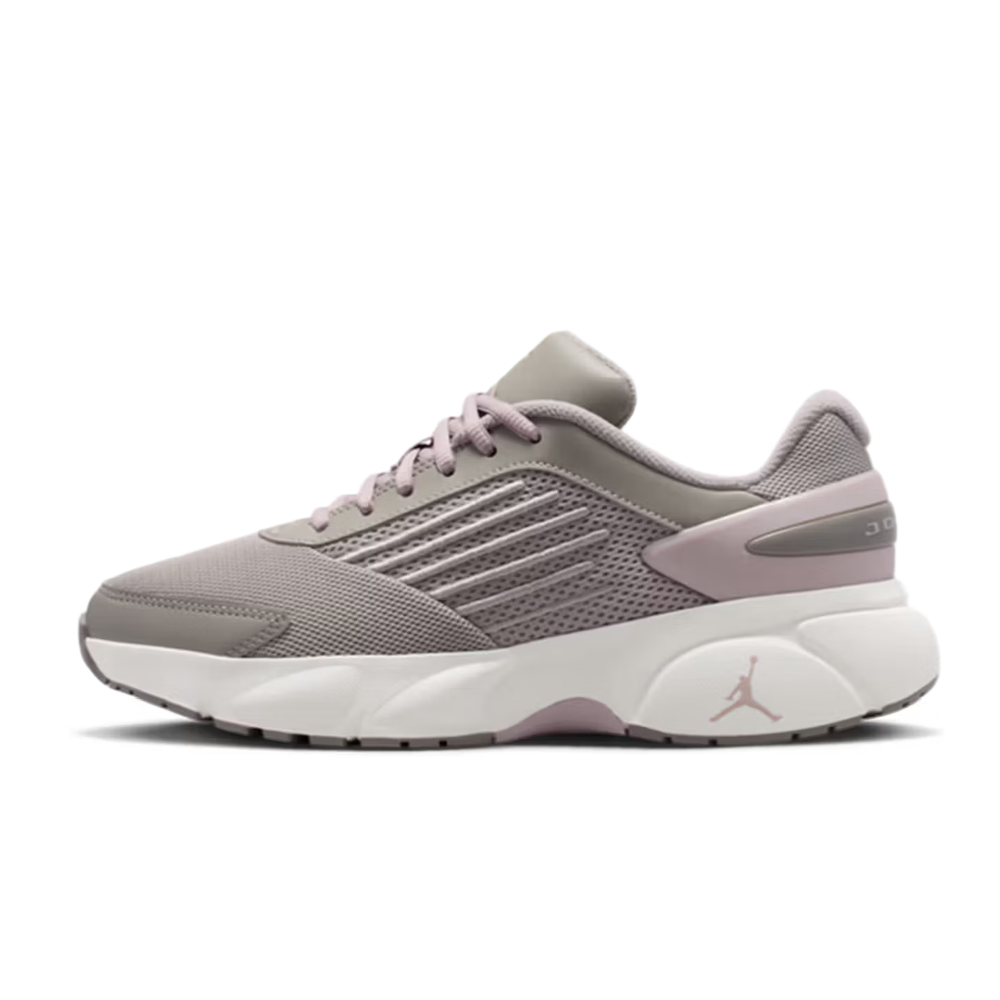 Nike Jordan TRUNNER FLOW: Comf - Women Shoes Jordan reseña y precio