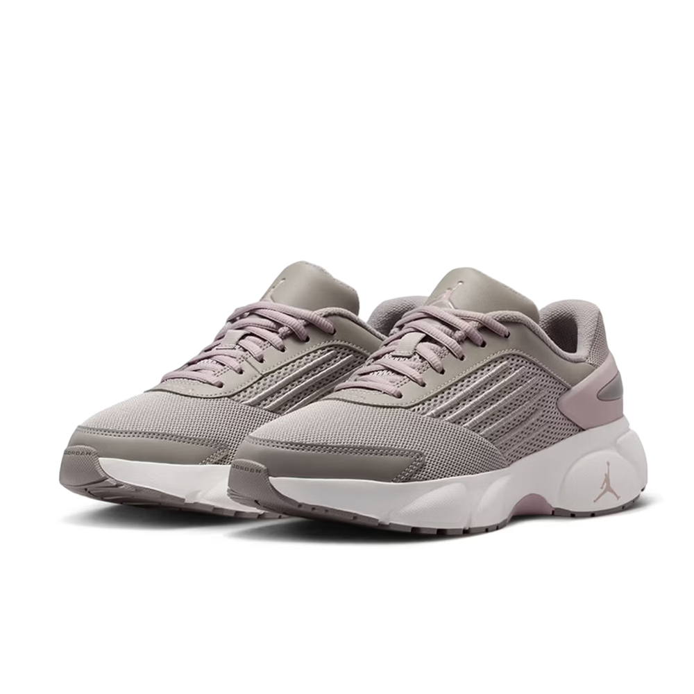 Nike Jordan TRUNNER FLOW: Comf - Women Shoes Jordan reseña y precio